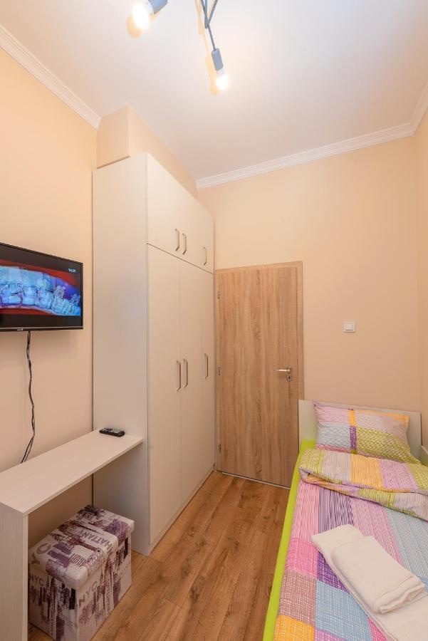 Downtown Apartment Burgas Stad Buitenkant foto